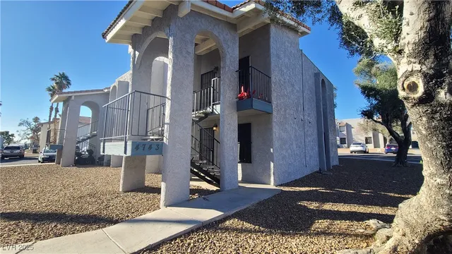 $1,350 | 4743 West Sand Creek Avenue, Unit A, Las Vegas, NV 89103