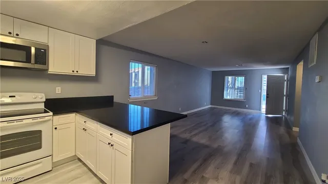 $1,350 | 4743 West Sand Creek Avenue, Unit A, Las Vegas, NV 89103