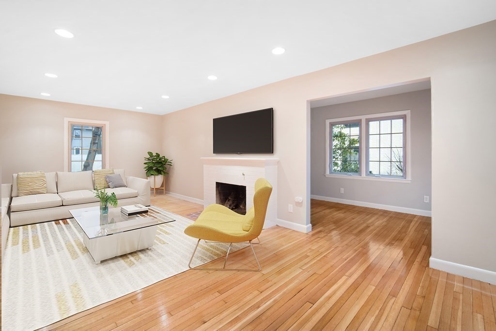 55 Perkins Street Springfield, MA 01118 - Photo 18 of 36 Gallery Image 18