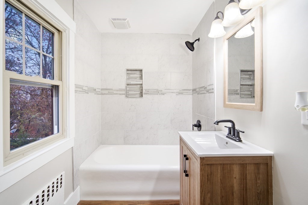 55 Perkins Street Springfield, MA 01118 - Photo 20 of 36 Gallery Image 20