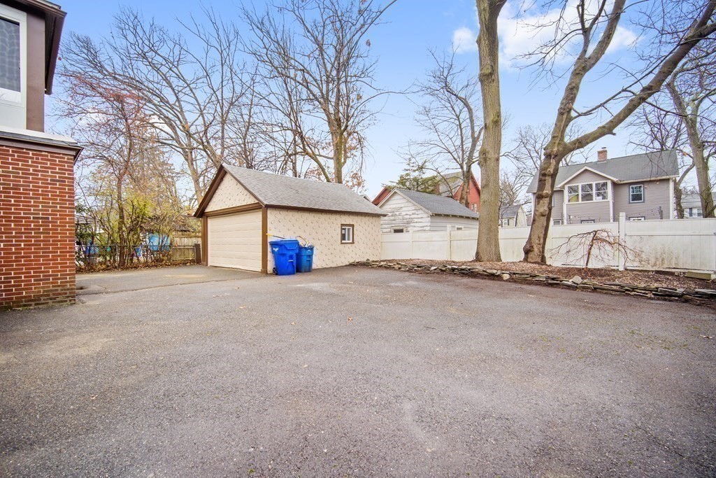 55 Perkins Street Springfield, MA 01118 - Photo 32 of 36 Gallery Image 32