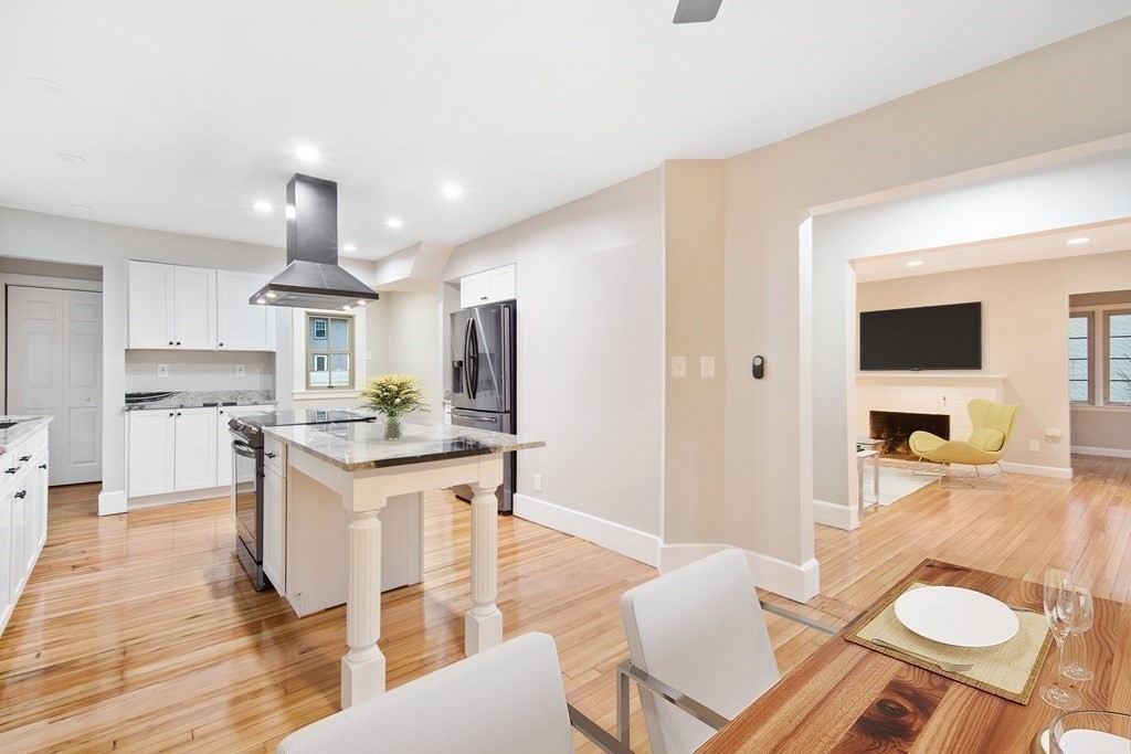 55 Perkins Street Springfield, MA 01118 - Photo 8 of 36 Gallery Image 8