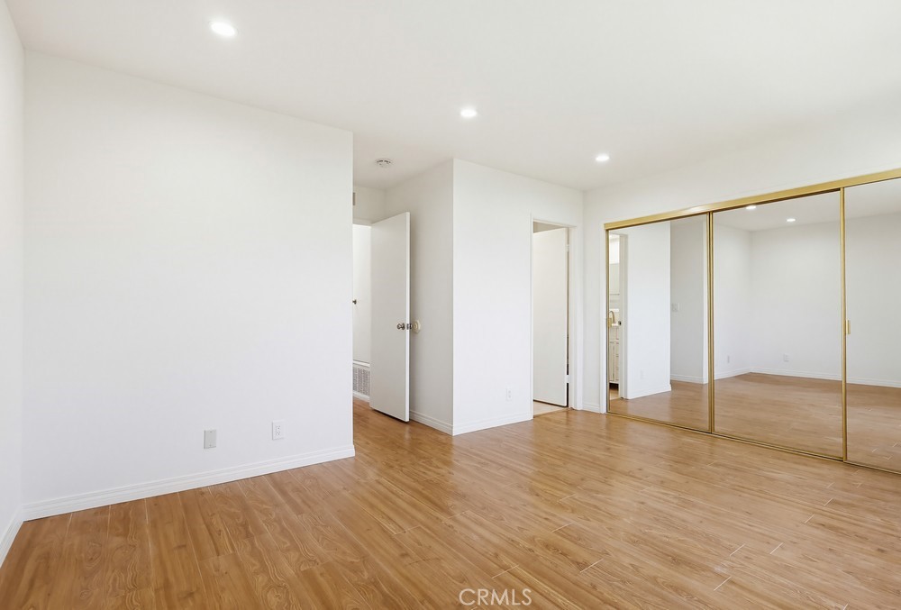27914 Ridgebluff Court Rancho Palos Verdes, CA 90275 - Photo 20 of 37 Primary bedroom