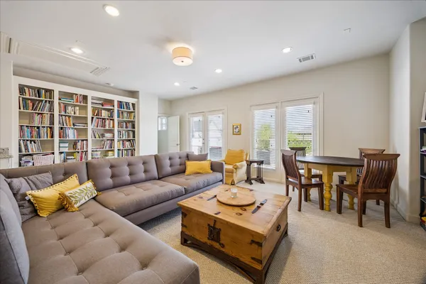 $610,000 | 1512 West 23rd Street, Houston, TX 77008