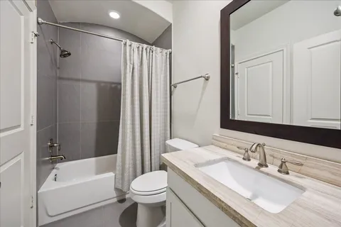 $599,000 | 1512 West 23rd Street, Houston, TX 77008