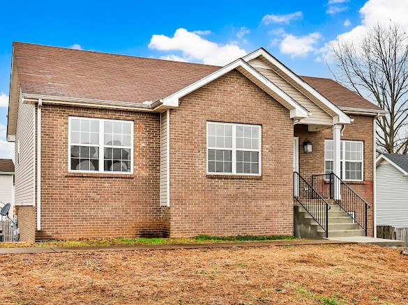 1783 Ridge Runner Court Clarksville, TN 37042 - Photo 4 of 37 Gallery Image 4