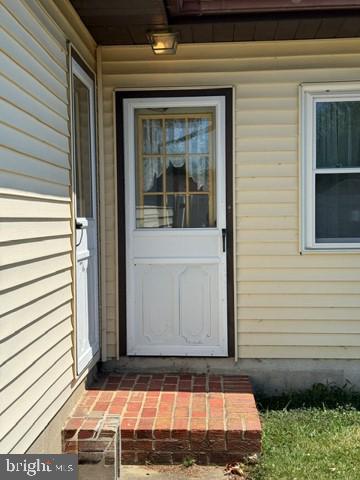 129 Sunnyside Road Smyrna, DE 19977 - Photo 30 of 32 back door