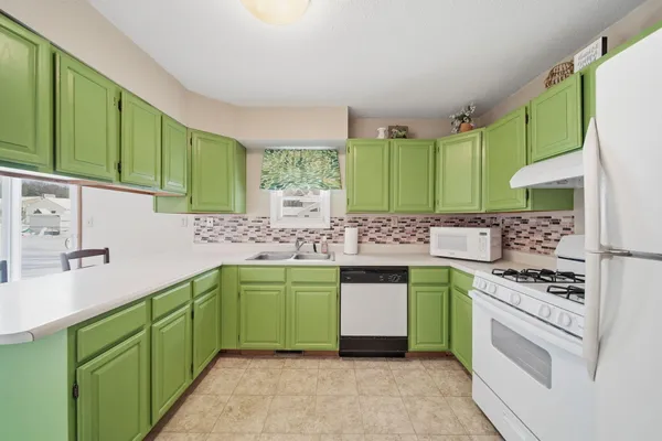 $254,900 | 3357 Robinson Road, Jackson, MI 49203