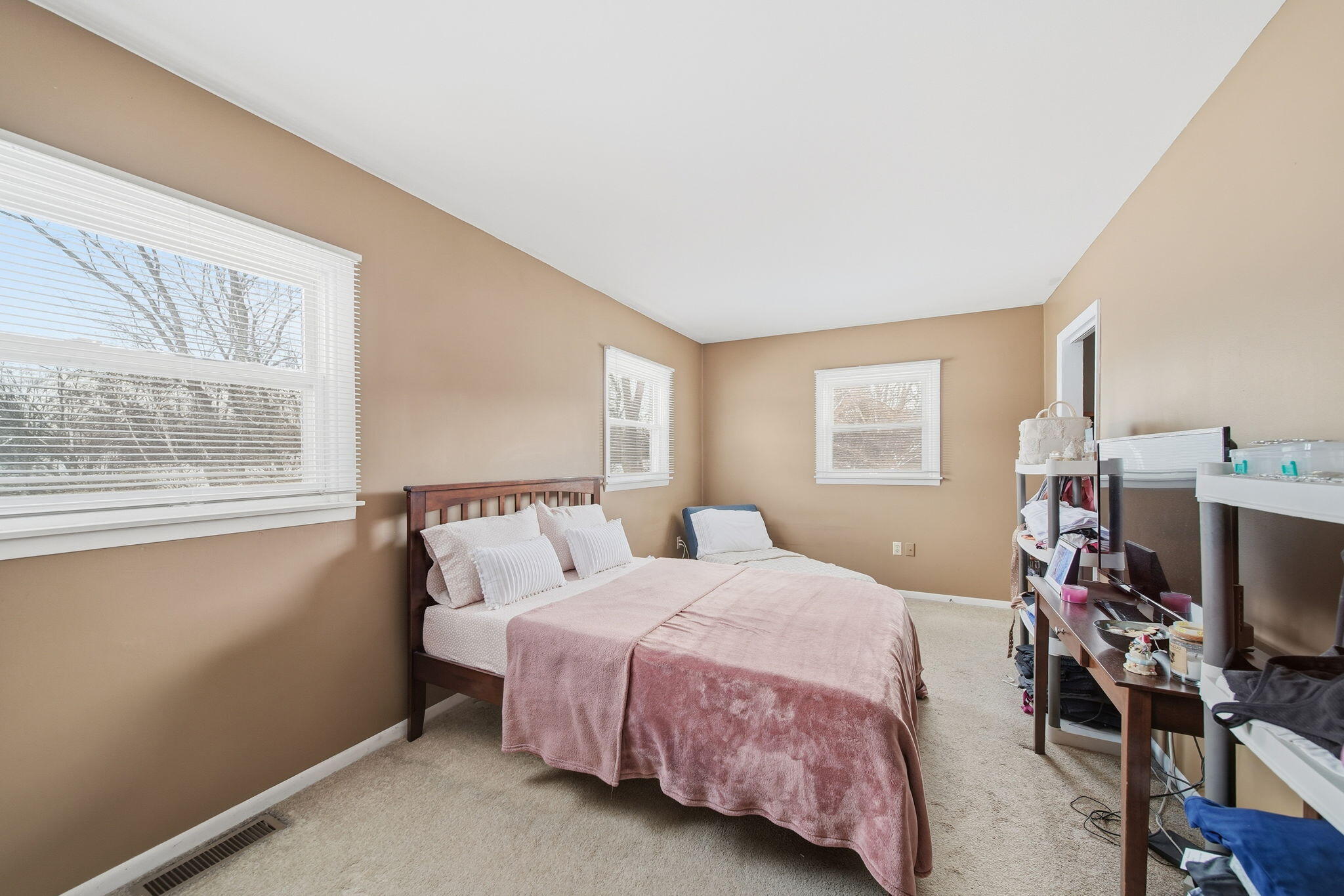 3357 Robinson Road Jackson, MI 49203 - Photo 19 of 26 bedroom 3