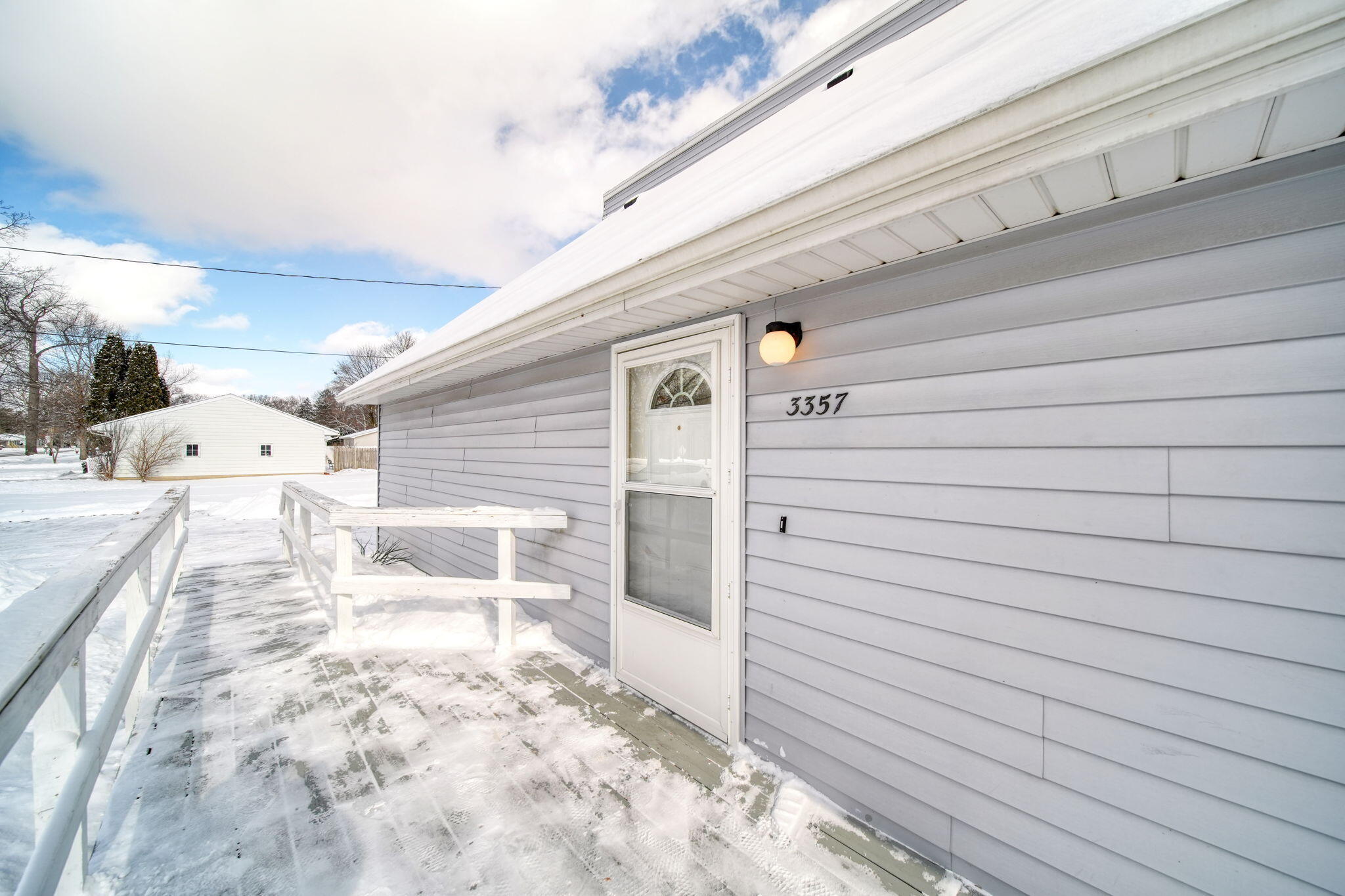 3357 Robinson Road Jackson, MI 49203 - Photo 2 of 26 entry