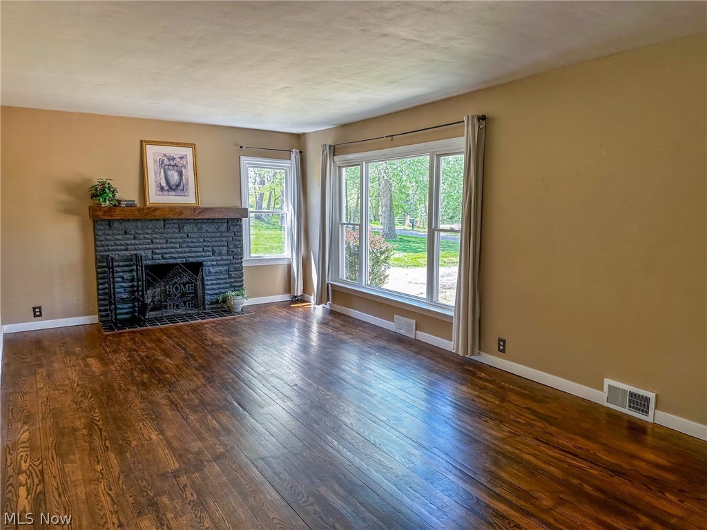 2161 Manor Road Uniontown, OH 44685 - Photo 5 of 26