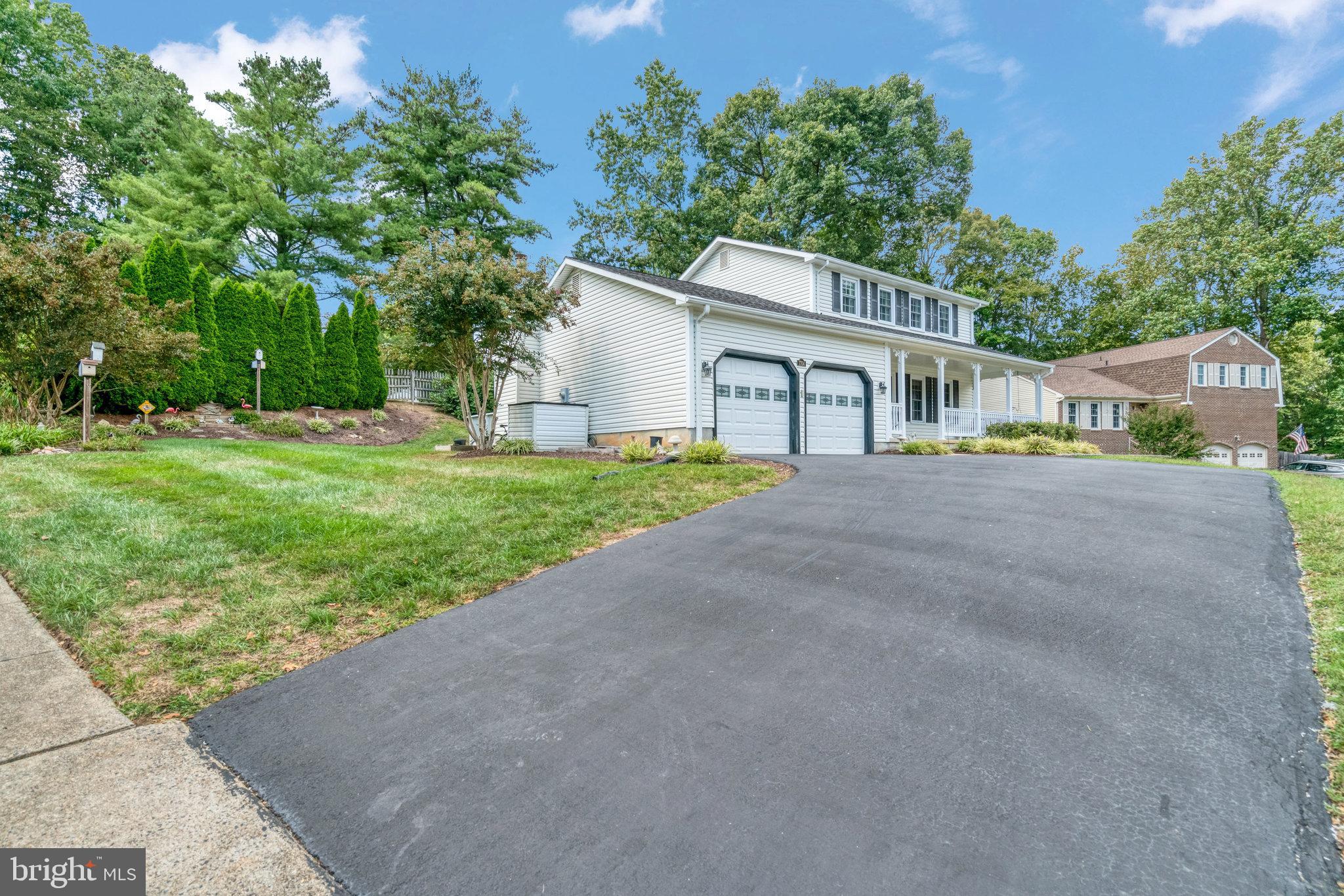 7704 Tower Woods Drive Springfield, VA 22153 - Photo 2 of 51