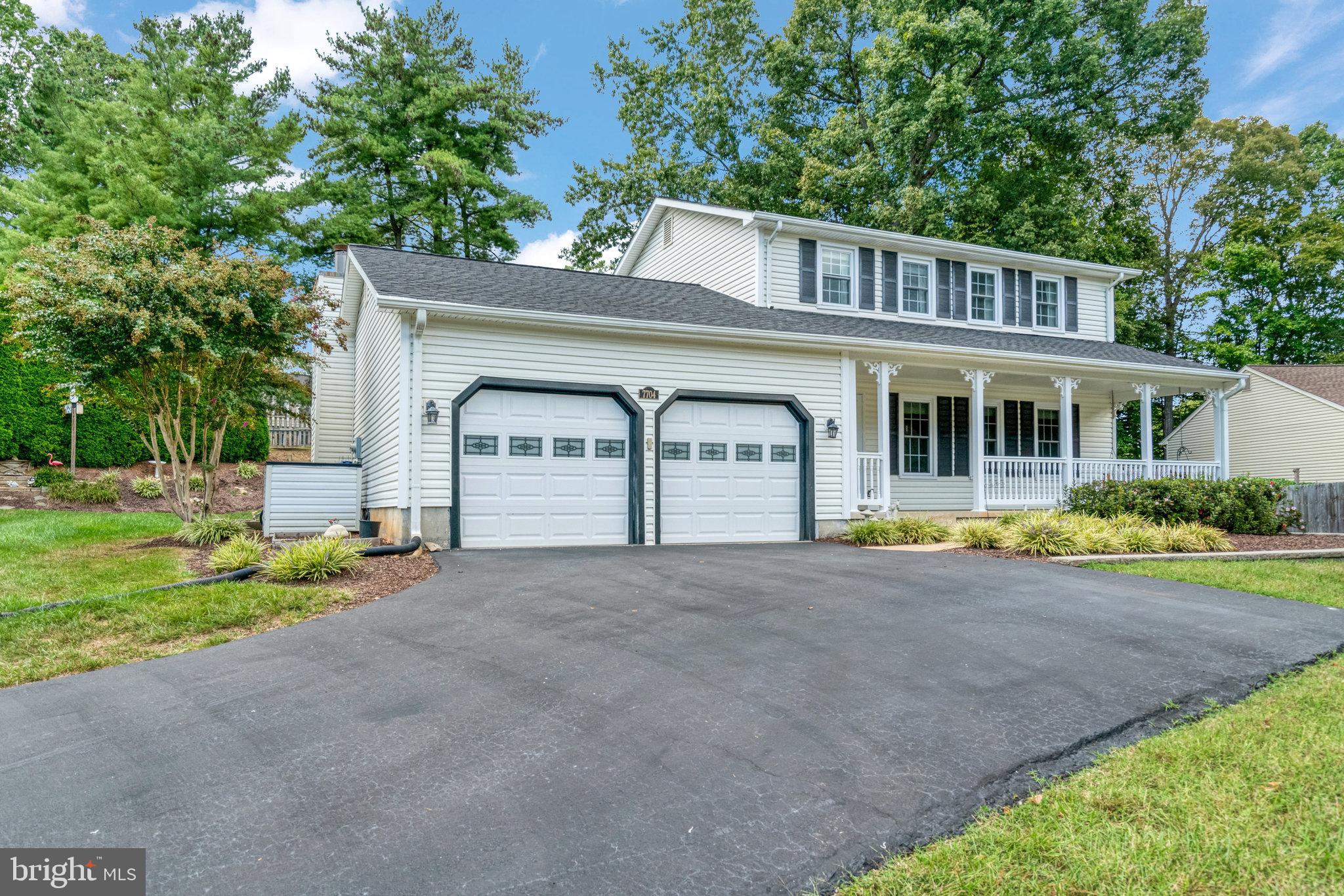 7704 Tower Woods Drive Springfield, VA 22153 - Photo 3 of 51