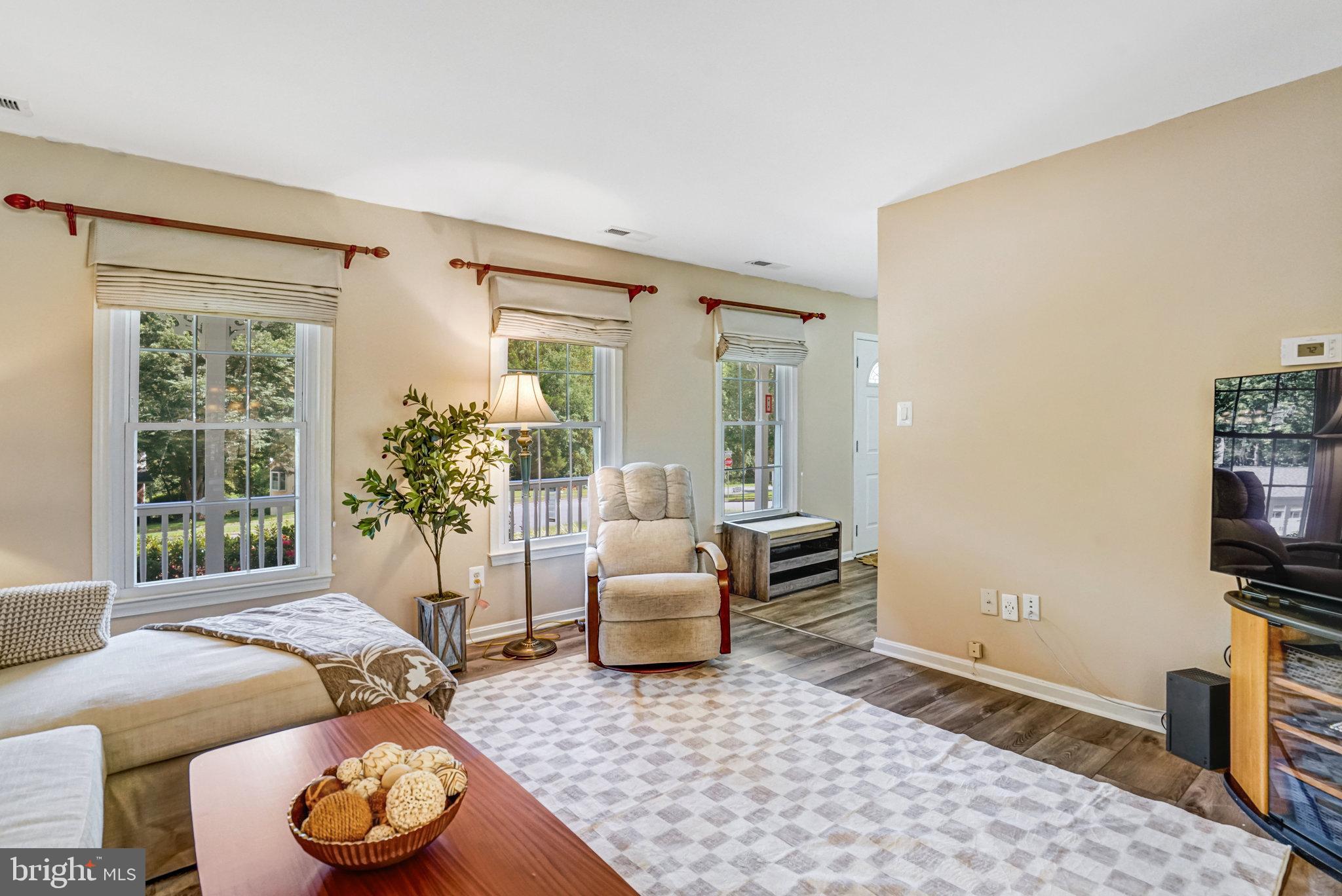 7704 Tower Woods Drive Springfield, VA 22153 - Photo 8 of 51