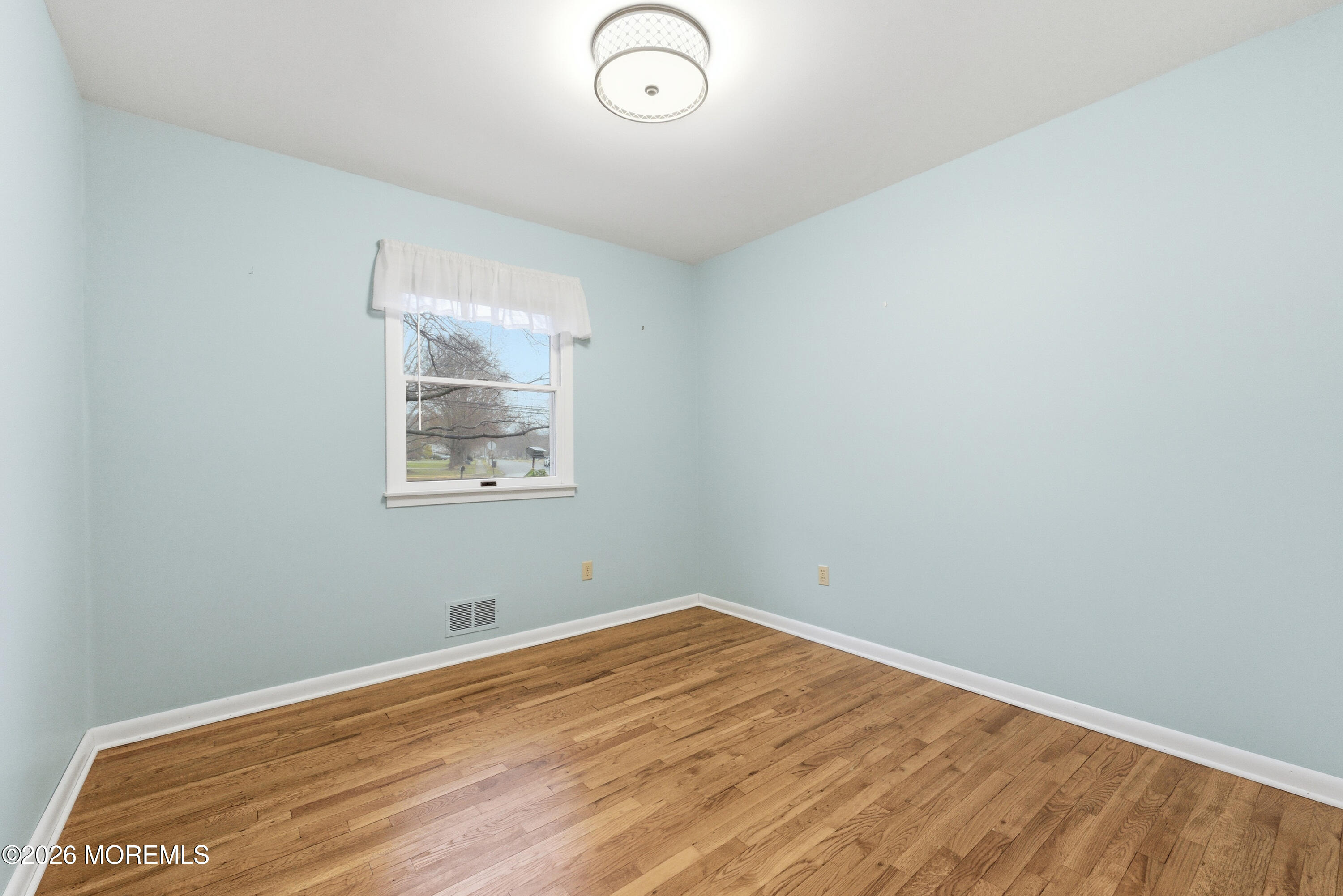 35 Pease Road Manalapan, NJ 07726 - Photo 32 of 42 35PeaseRd-33