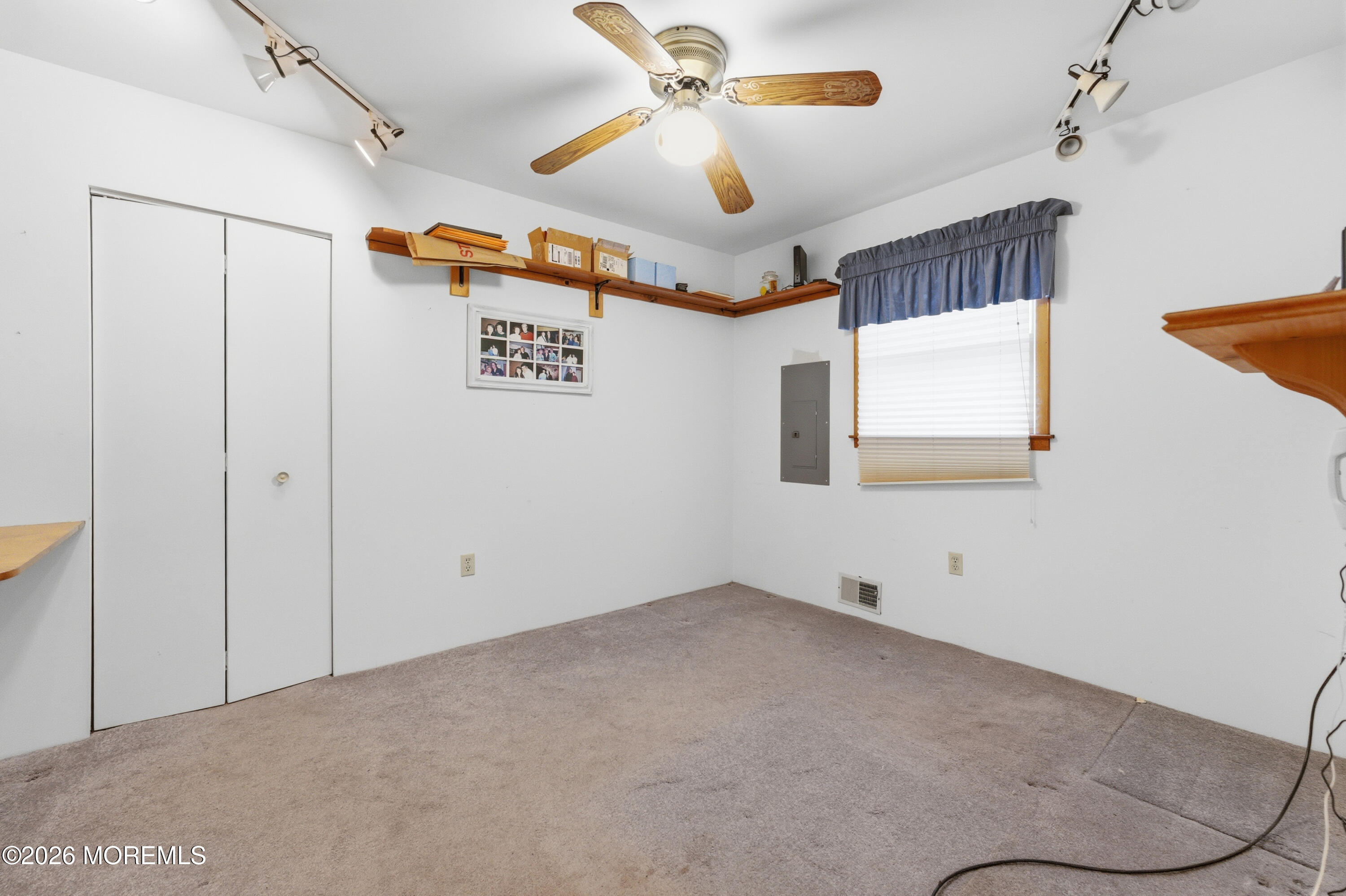 35 Pease Road Manalapan, NJ 07726 - Photo 33 of 42 35PeaseRd-24