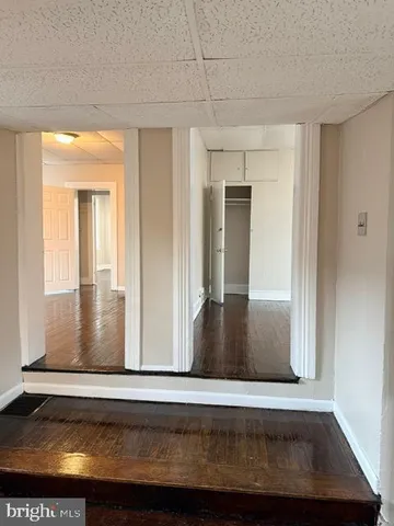 $2,400 | 206 Pennington Avenue, Unit 2, Trenton, NJ 08618