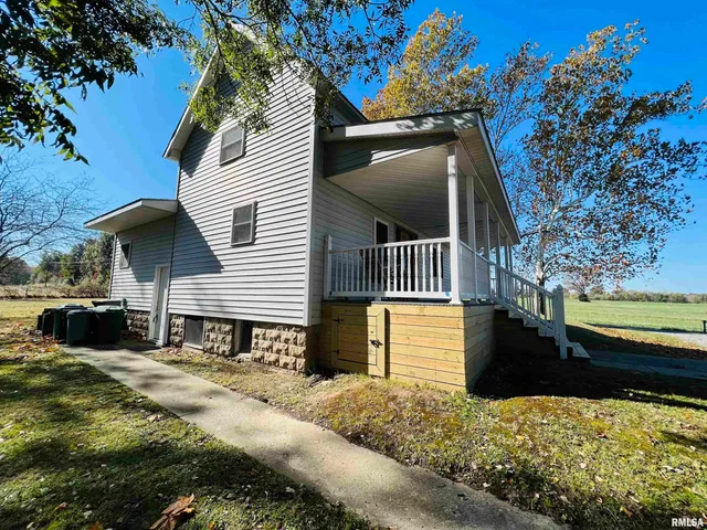 $449,000 | 17064 Old Frankfort Road, Johnston City, IL 62951