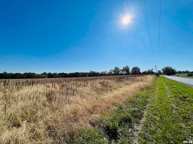 $449,000 | 17064 Old Frankfort Road, Johnston City, IL 62951