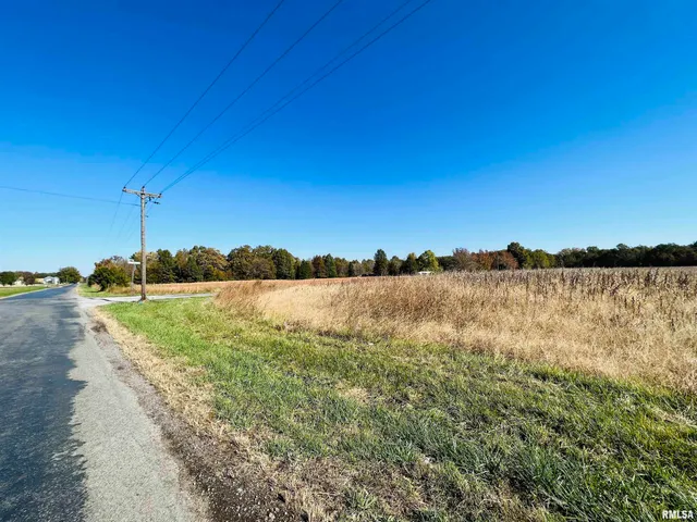 $449,000 | 17064 Old Frankfort Road, Johnston City, IL 62951