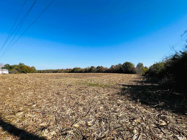 $449,000 | 17064 Old Frankfort Road, Johnston City, IL 62951