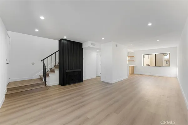 $529,900 | 10219 Pinewood Avenue, Unit 2, Tujunga, CA 91042