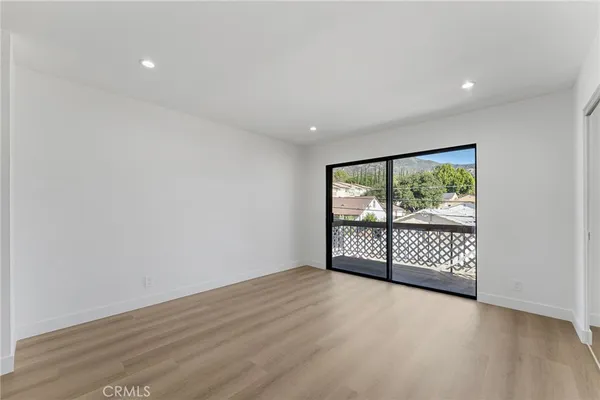 $529,900 | 10219 Pinewood Avenue, Unit 2, Tujunga, CA 91042