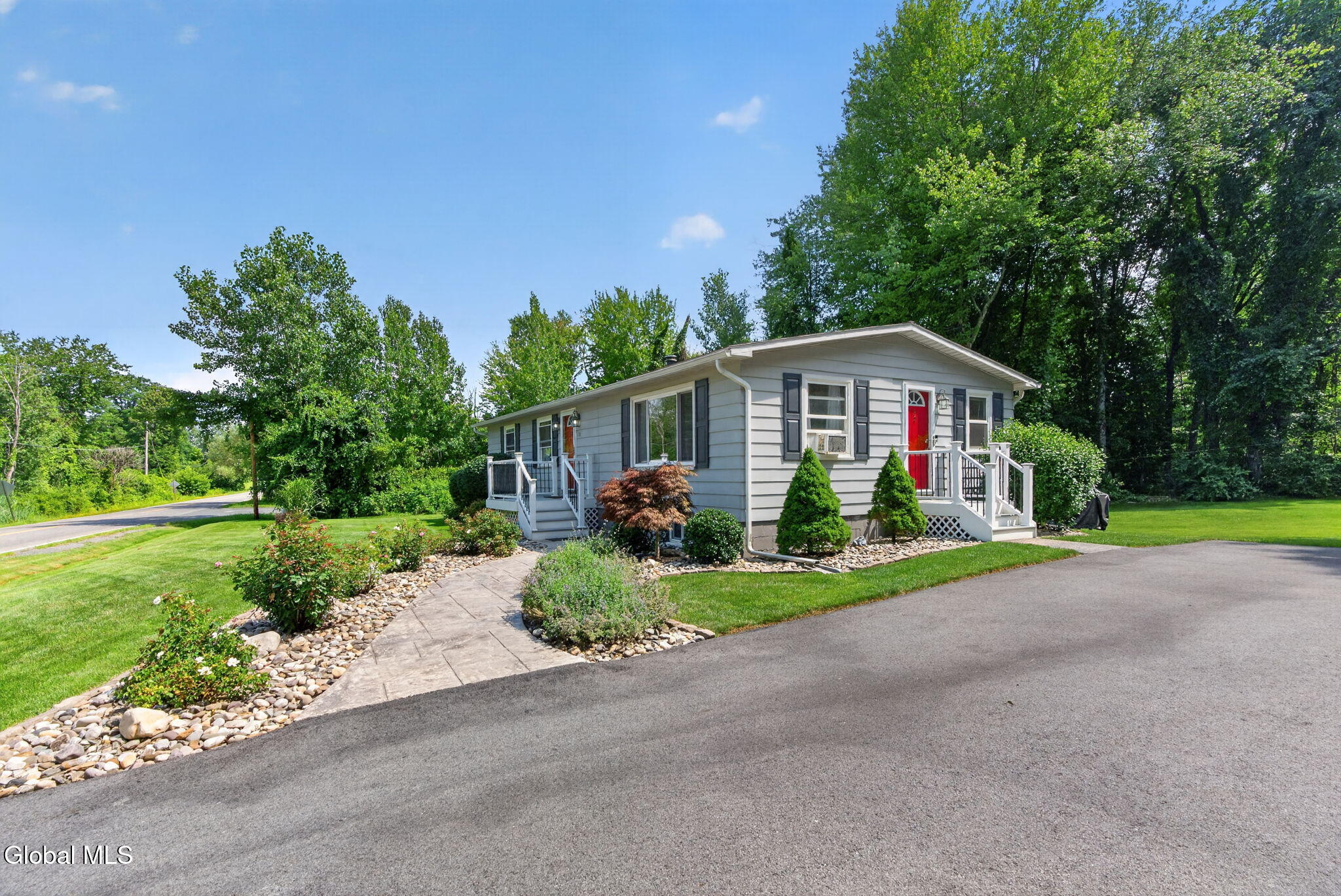 32 Tabor Road Halfmoon, NY 12118 - Photo 6 of 36 14-web-or-mls-32-tabor-rd