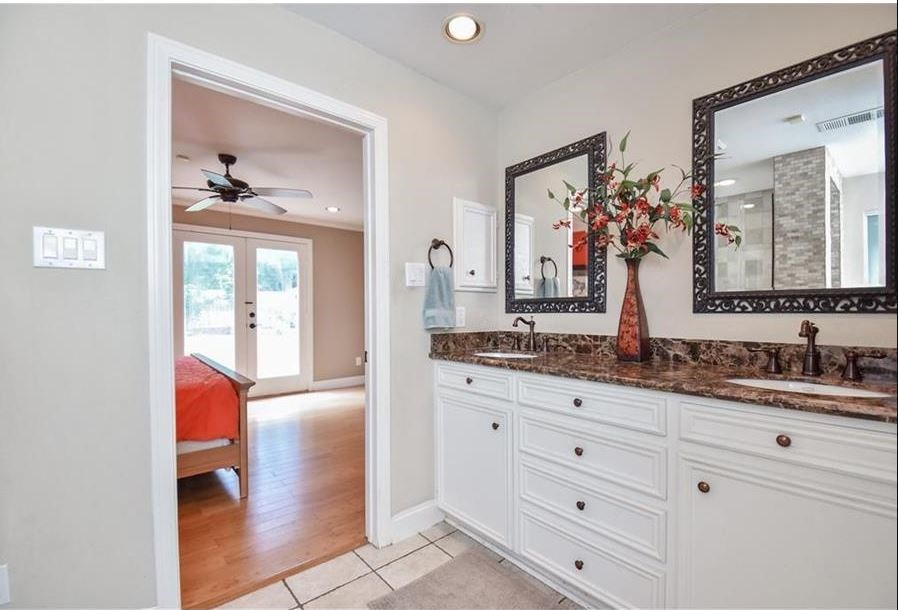 13123 Conifer Road Houston, TX 77079 - Photo 20 of 31 View of Primary Bathroom with two sinks, two closets all updated.