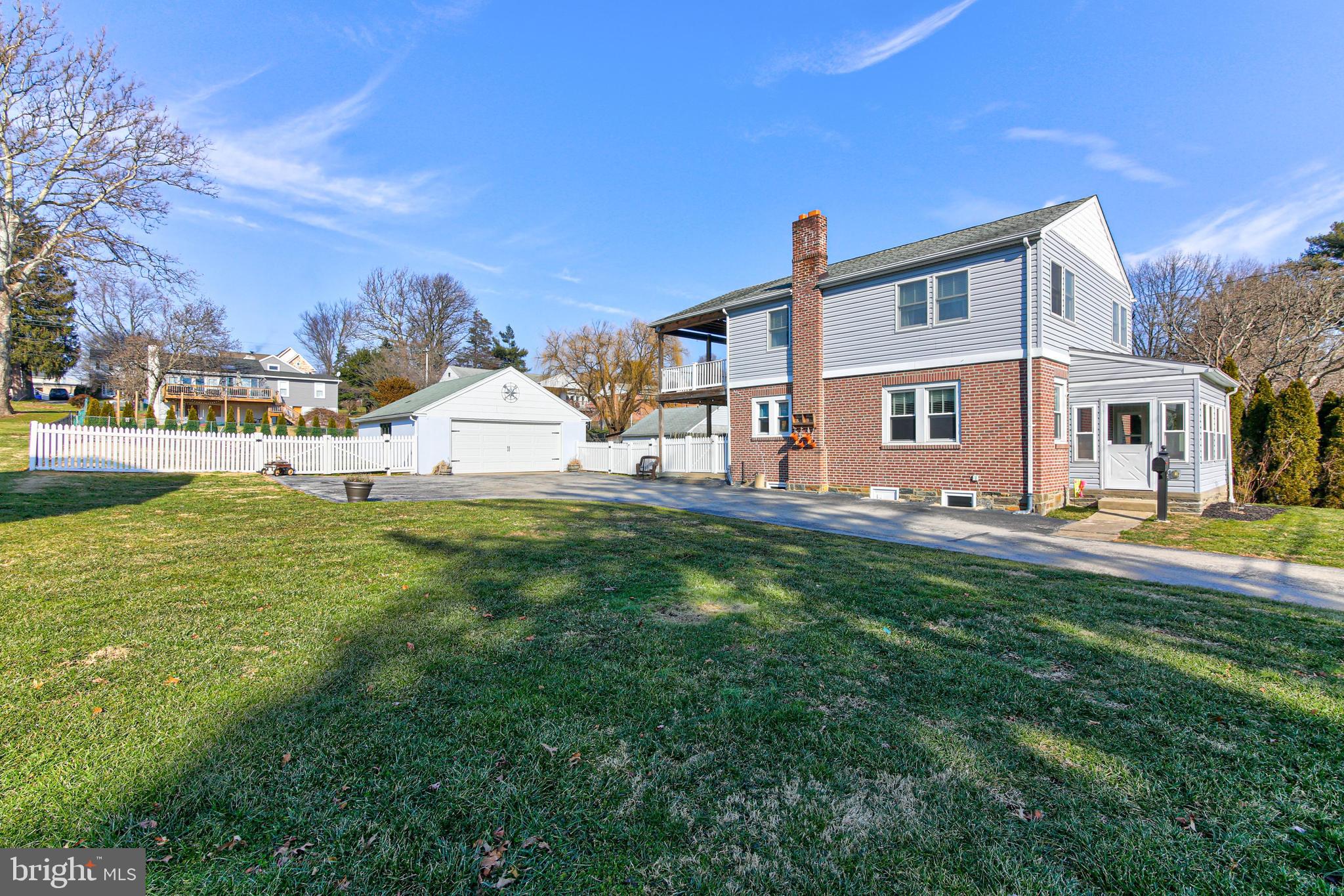 1216 Ellston Road Havertown, PA 19083 - Photo 2 of 33 Exterior Side
