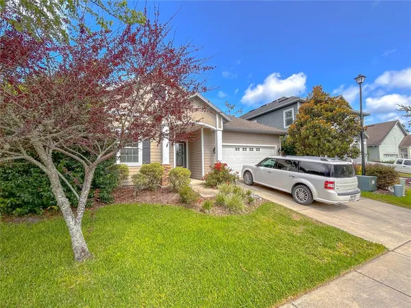 $2,750 | 7866 Southwest 82nd Drive, Gainesville, FL 32608