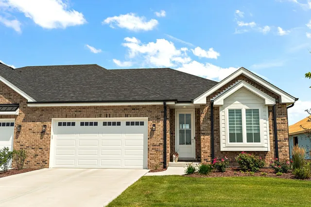 $586,000 | 12185 Morandi Court, Lemont, IL 60439