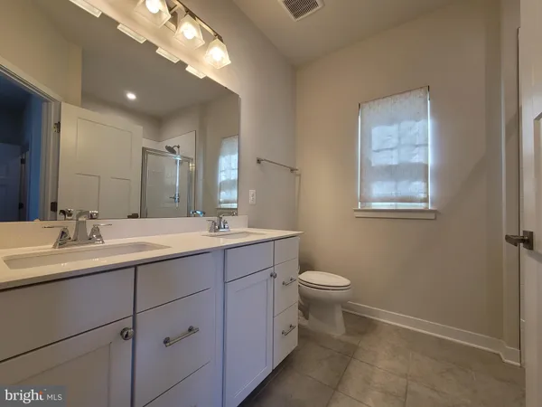 $760,000 | 7817 Sutter Lane, Annandale, VA 22003