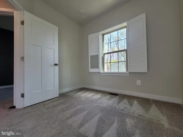 $760,000 | 7817 Sutter Lane, Annandale, VA 22003