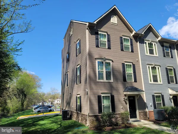 $760,000 | 7817 Sutter Lane, Annandale, VA 22003