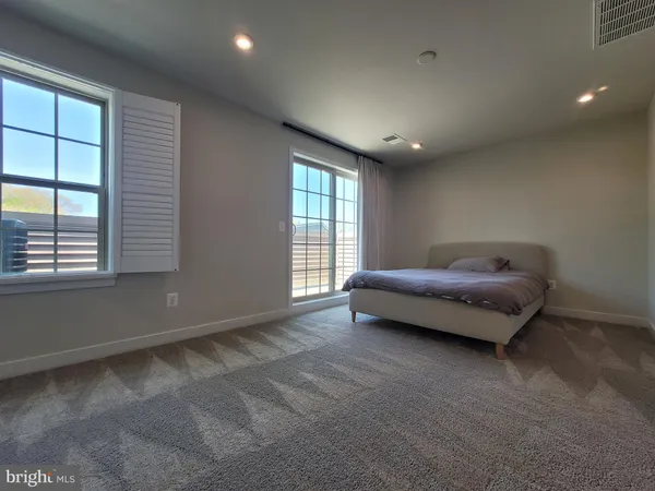 $760,000 | 7817 Sutter Lane, Annandale, VA 22003