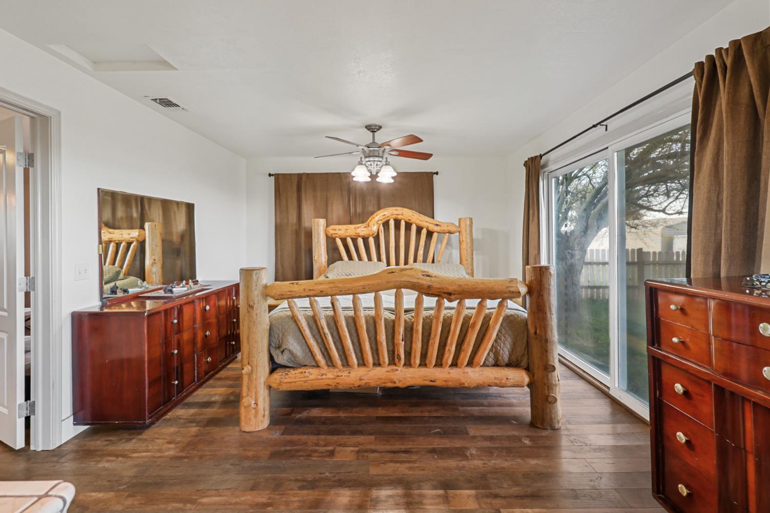 10691 Calvine Road Sacramento, CA 95830 - Photo 23 of 81