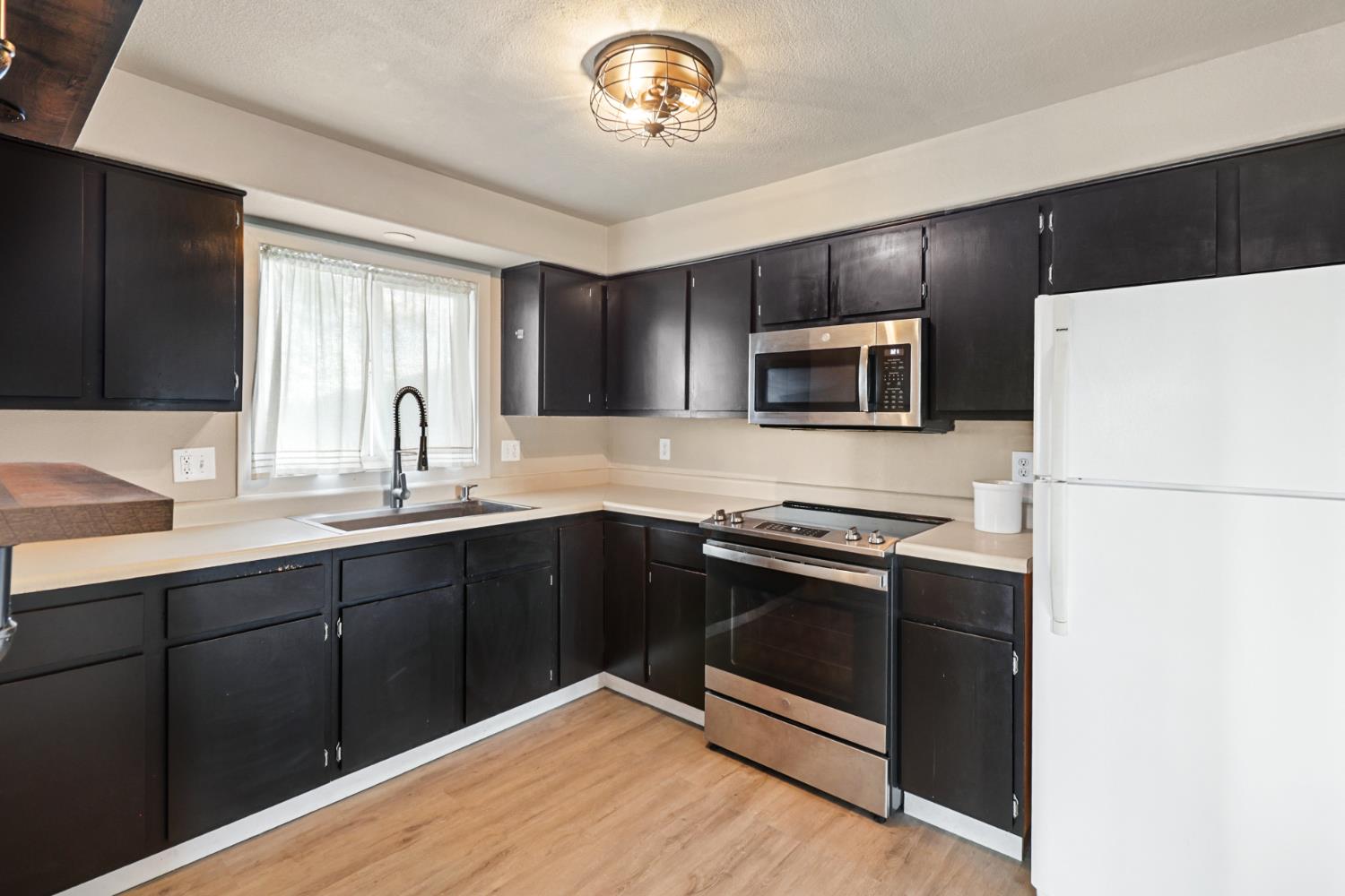 10691 Calvine Road Sacramento, CA 95830 - Photo 45 of 81