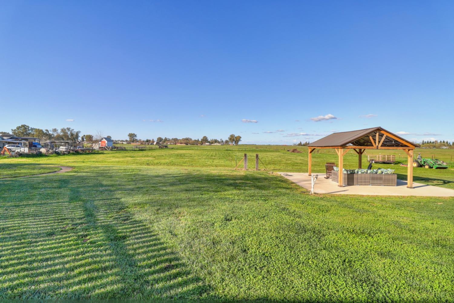 10691 Calvine Road Sacramento, CA 95830 - Photo 58 of 81