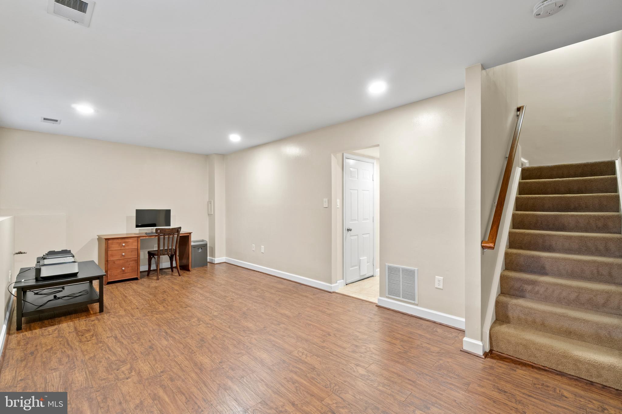 47572 Comer Square Sterling, VA 20165 - Photo 22 of 40 Large recreation room on lower level