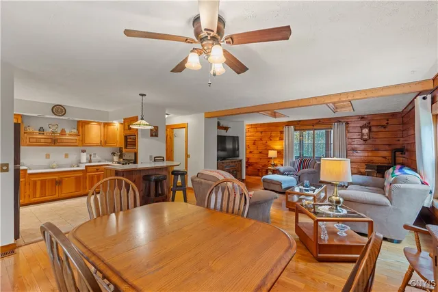 $350,000 | 912 County Rte 54, Schroeppel, NY 13069