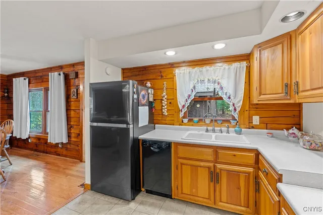 $350,000 | 912 County Rte 54, Schroeppel, NY 13069