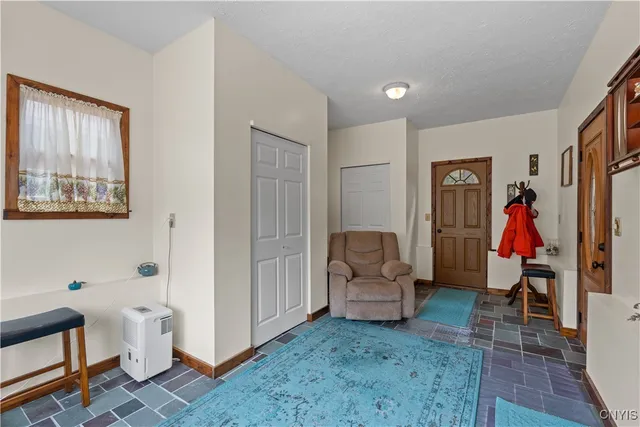 $350,000 | 912 County Rte 54, Schroeppel, NY 13069