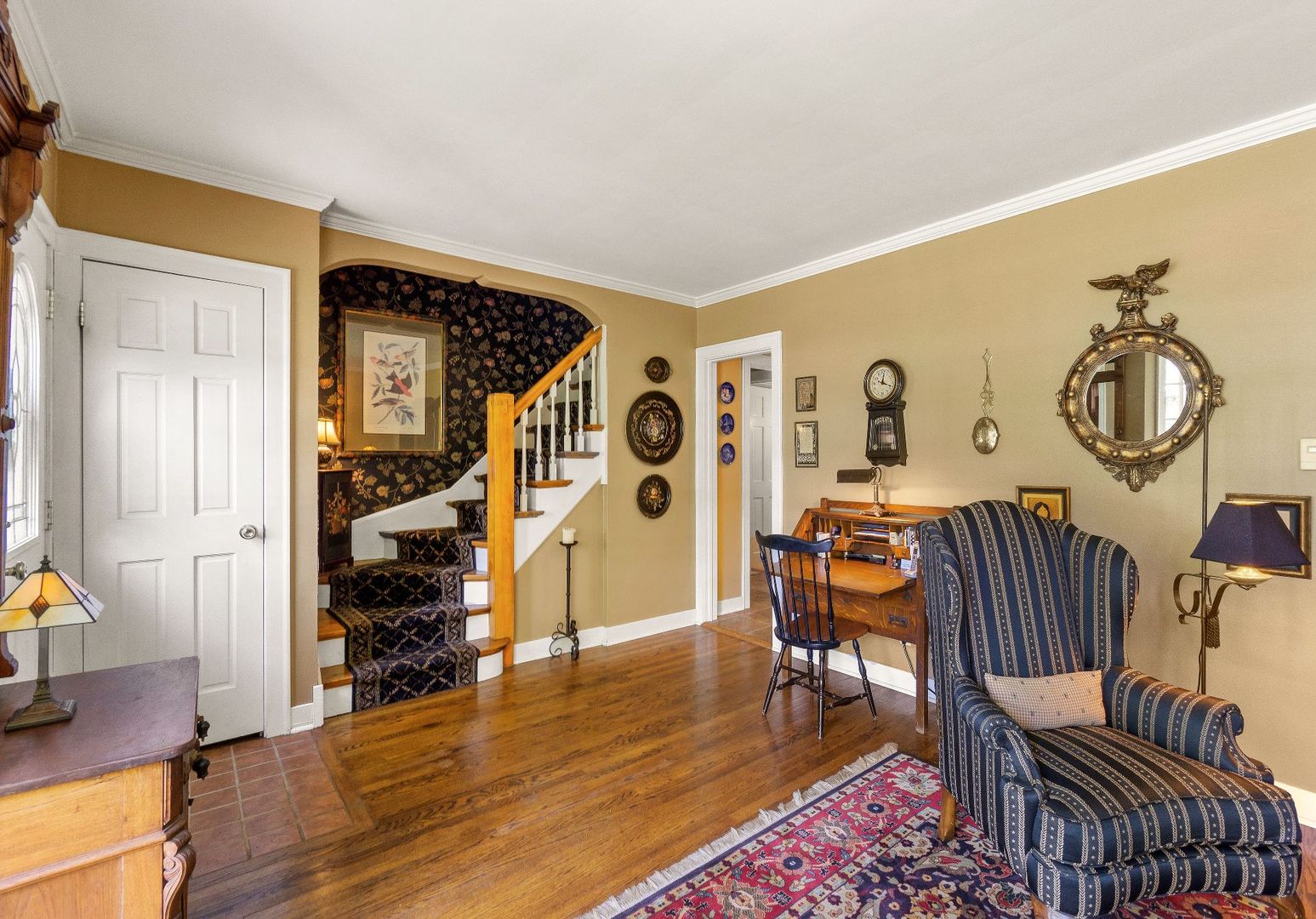 736 Leesley Road Riverside, IL 60546 - Photo 7 of 33