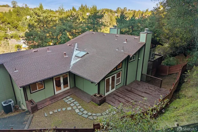 a view of outdoor space yard and garage