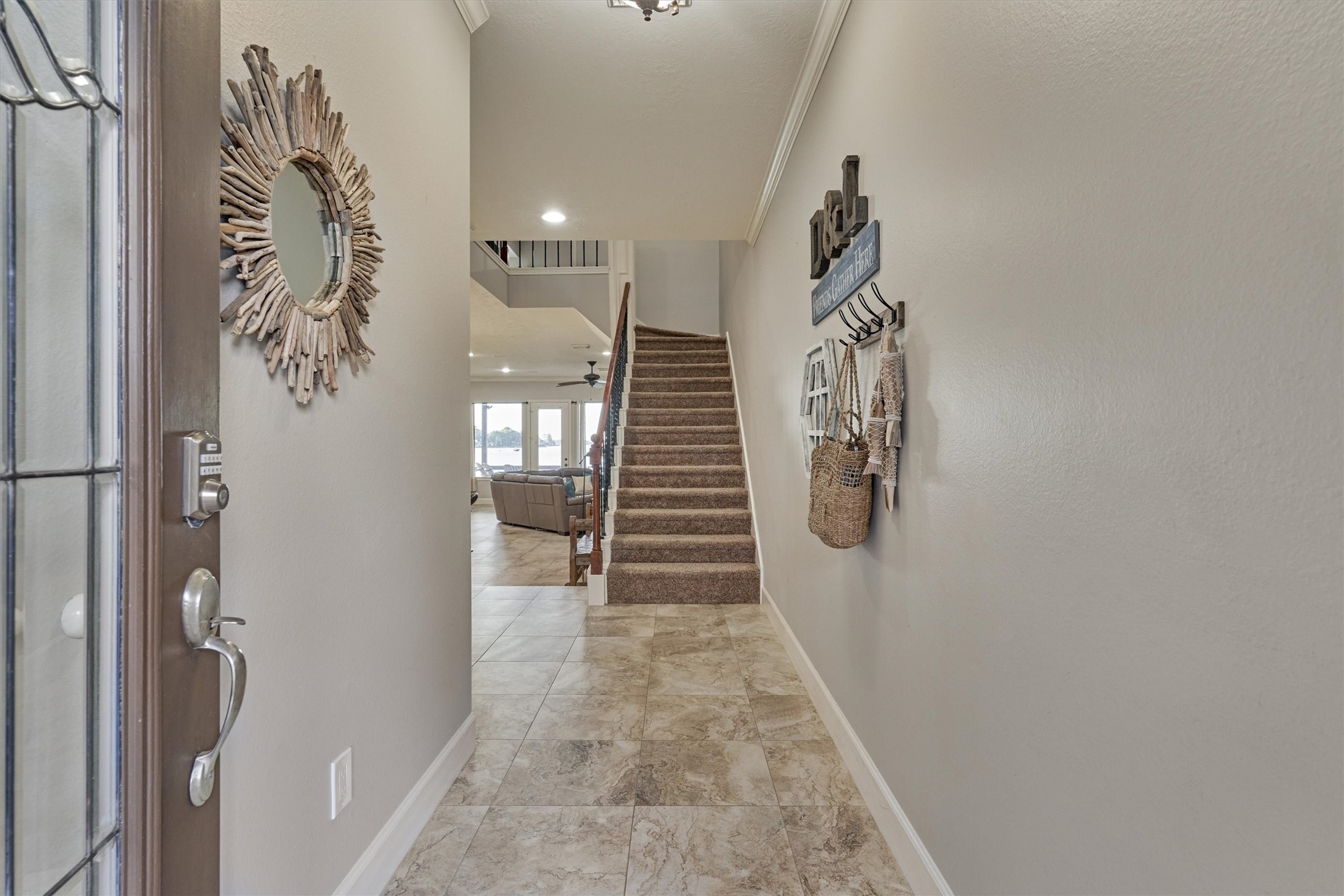 157 Capetown Way Conroe, TX 77356 - Photo 7 of 32 a view of entryway