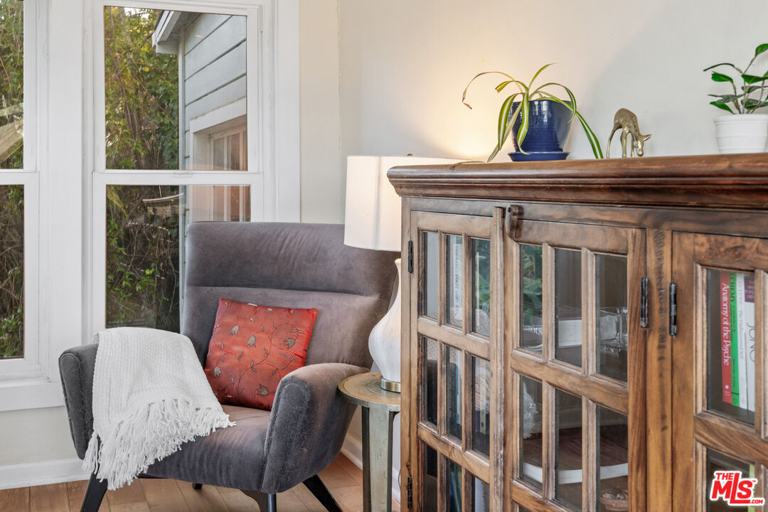 1217 Alpine Trail Topanga, CA 90290 - Photo 19 of 41