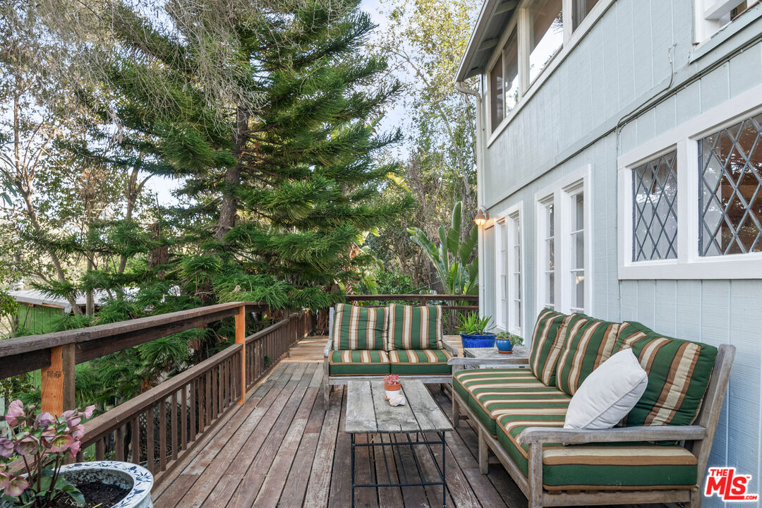 1217 Alpine Trail Topanga, CA 90290 - Photo 33 of 41