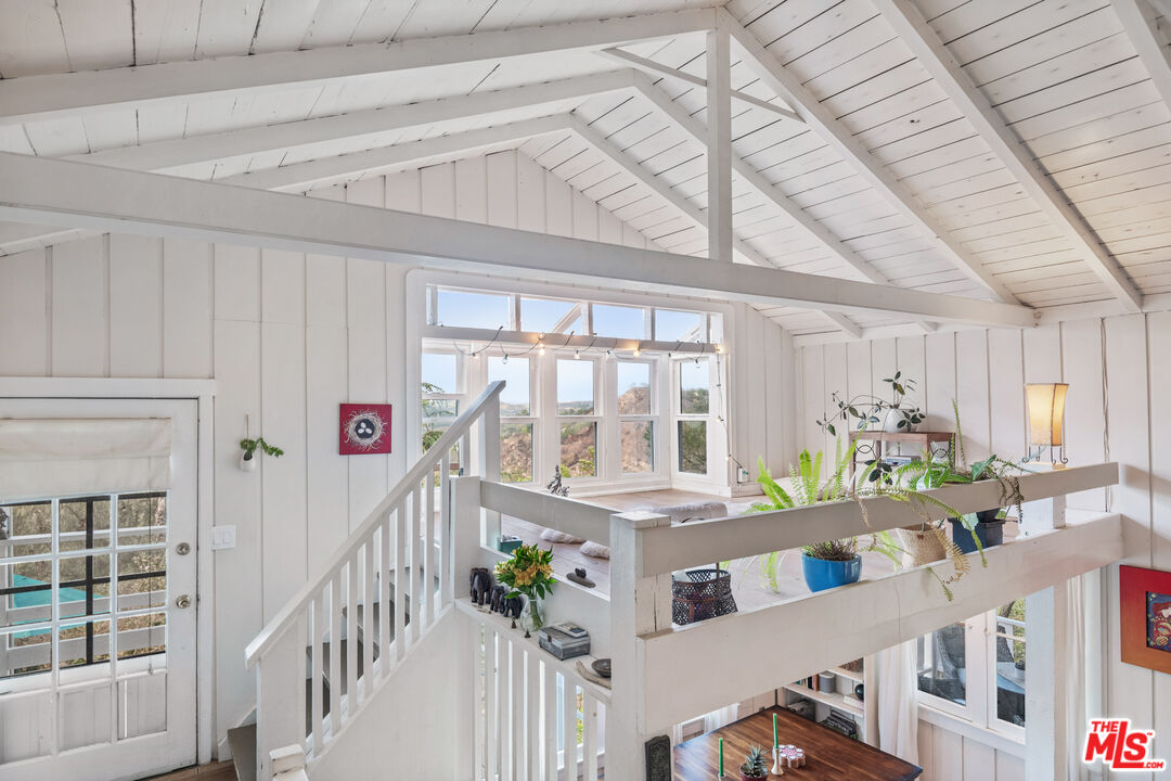 1217 Alpine Trail Topanga, CA 90290 - Photo 8 of 41