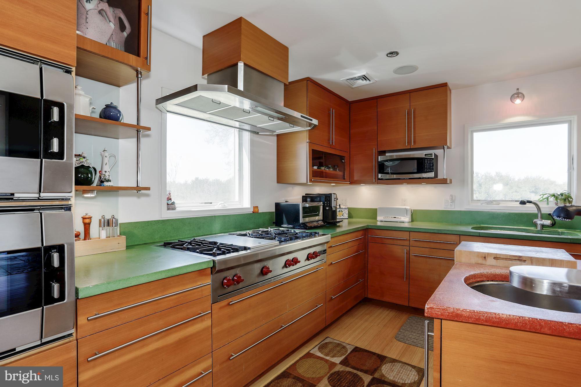 38950 Piggott Bottom Road Hamilton, VA 20158 - Photo 17 of 50 Stainless Steel Superior Appliances
